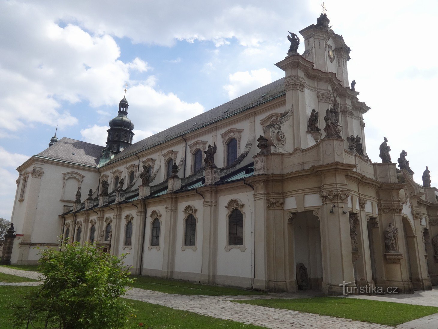 Il monastero cistercense di Osek, la perla dei Monti Metalliferi