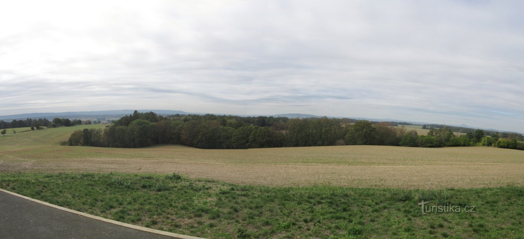 Čížovka – village and lookout tower