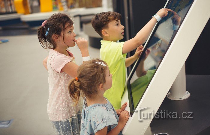 Que devez-vous faire avec vos enfants à Pilsen avant la fin des vacances ?