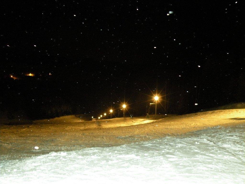 Esqui à noite em Cotkytle
