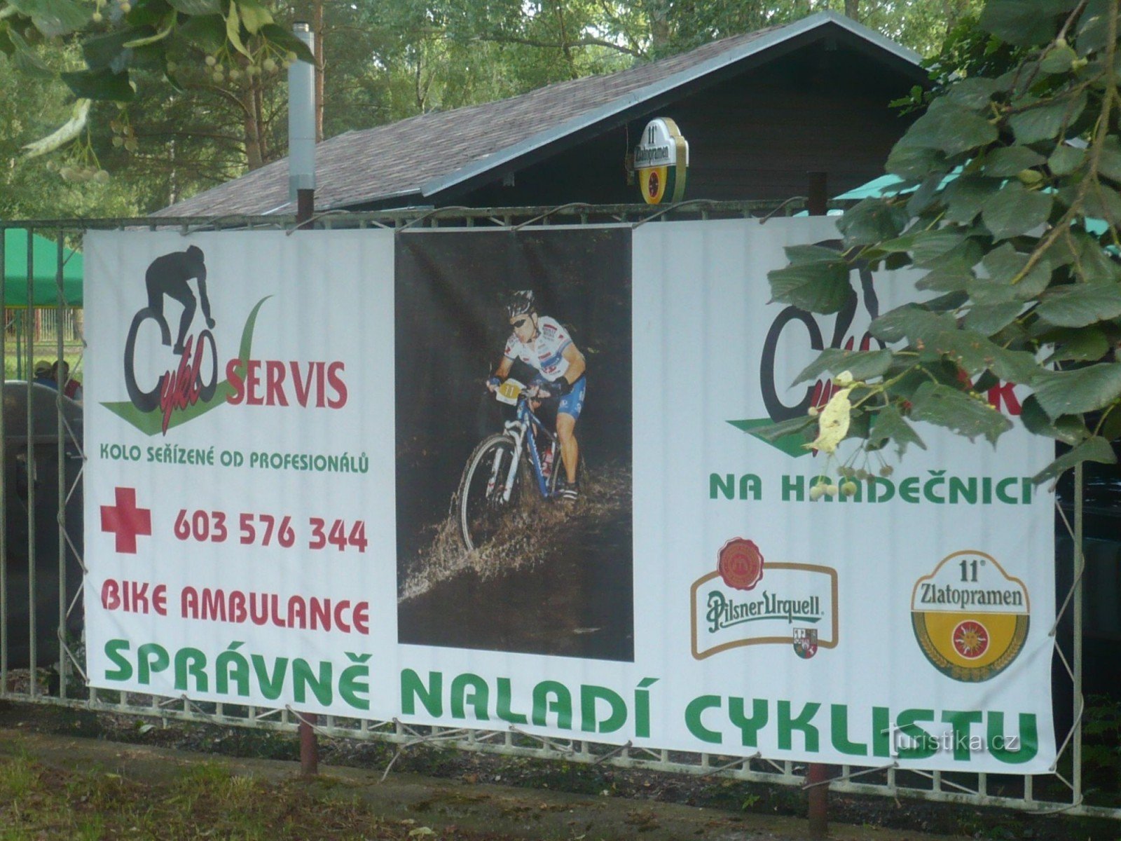 自行车吧 Hradec Králové
