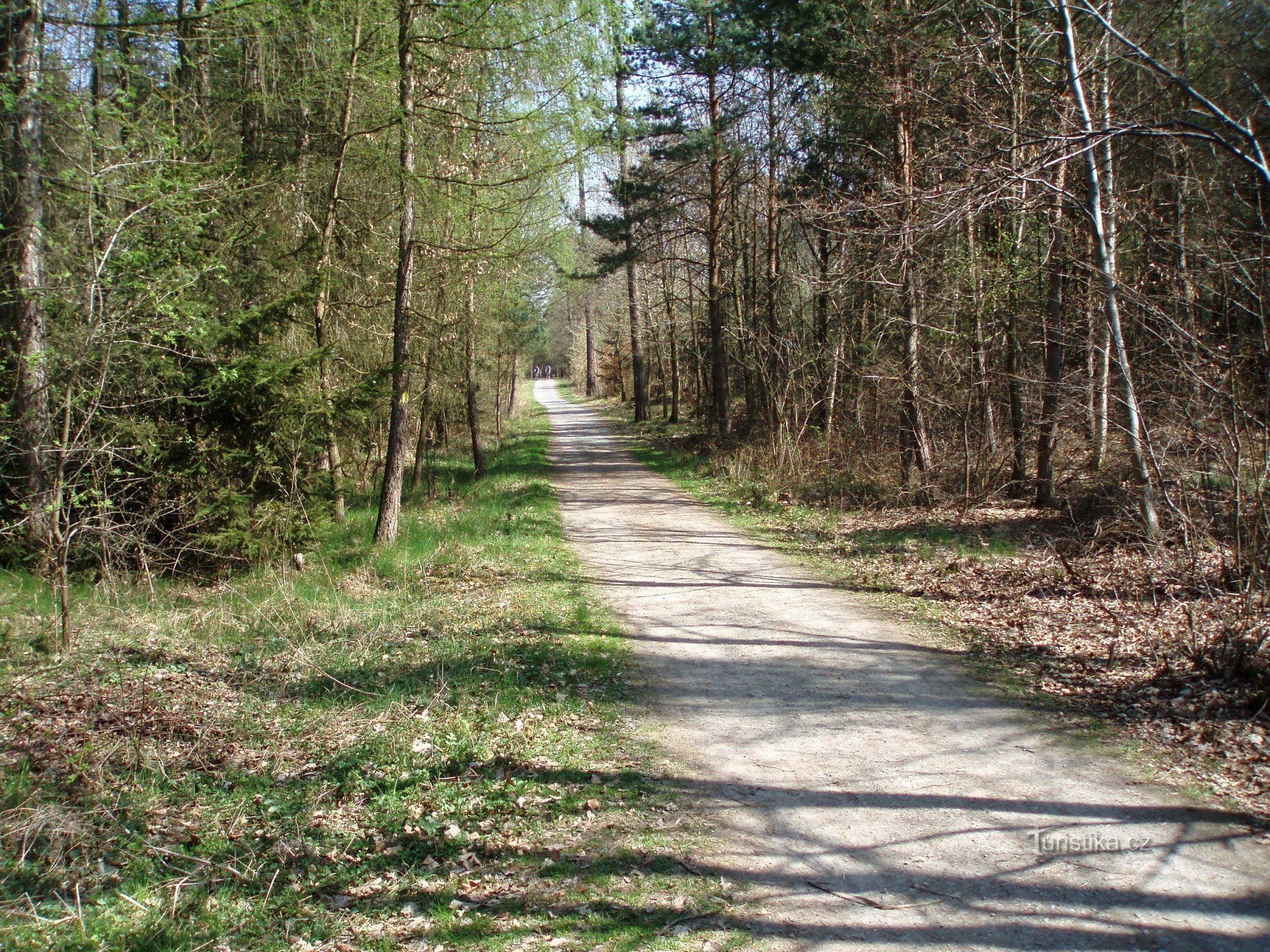 Cykelväg 017 i Kladno Rozdělov