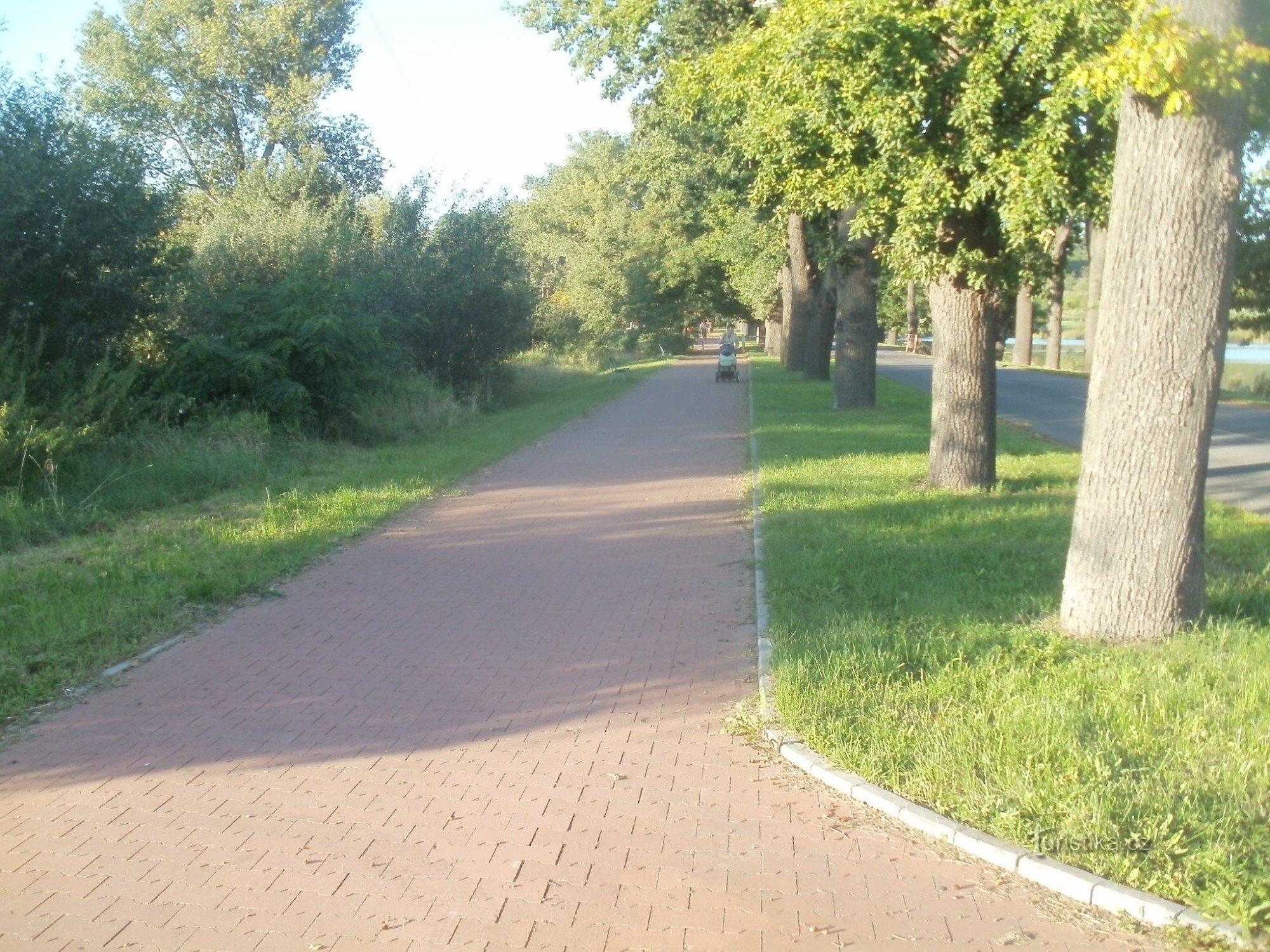 Třebeš - ścieżka rowerowa Roudnička
