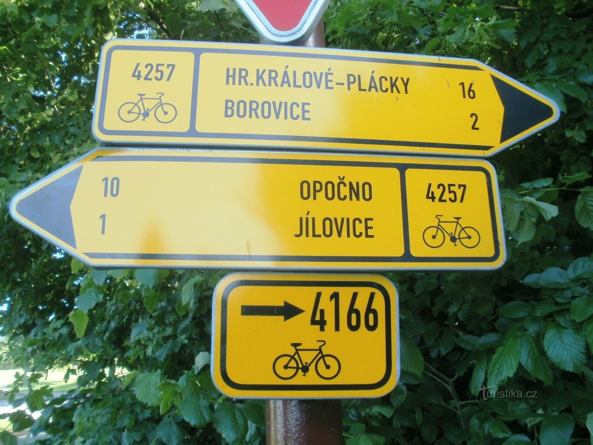 cykloturistické rozcestí - Libníkovice, u rozhledny