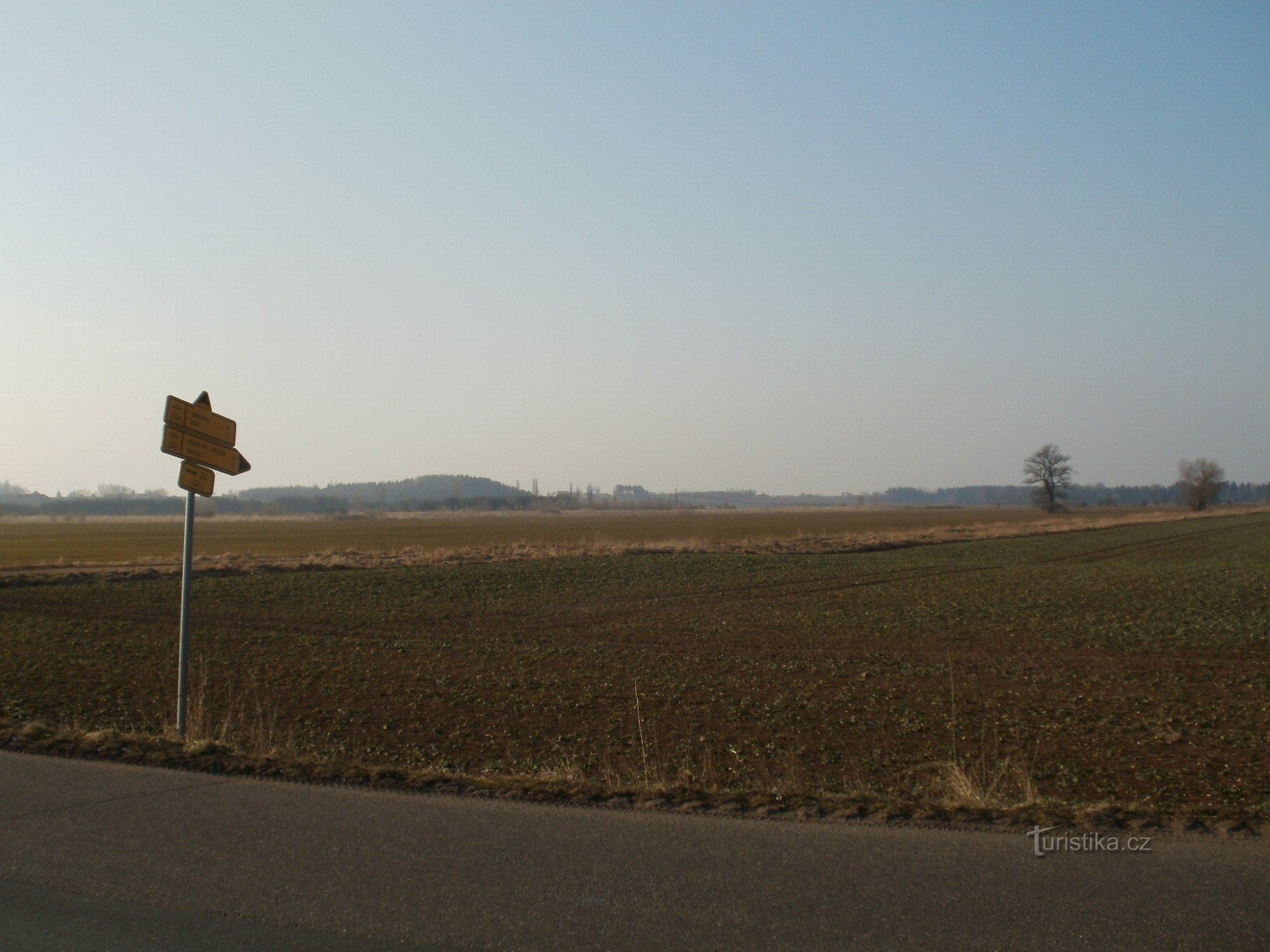 au carrefour cyclable de Smiřice - au biocentre d'Obora