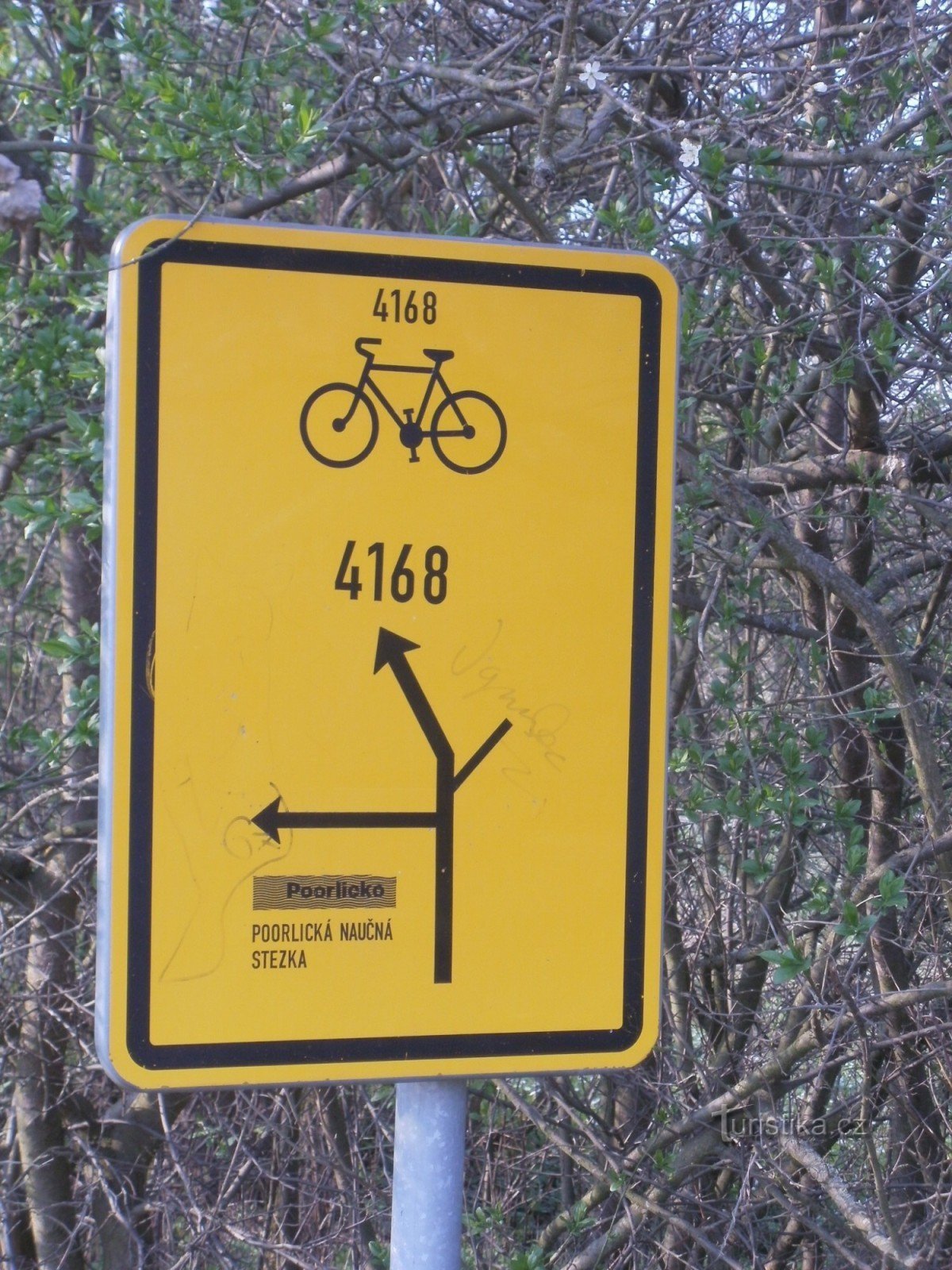 cycle-tourist crossroad - at the Štěnkovský bridge