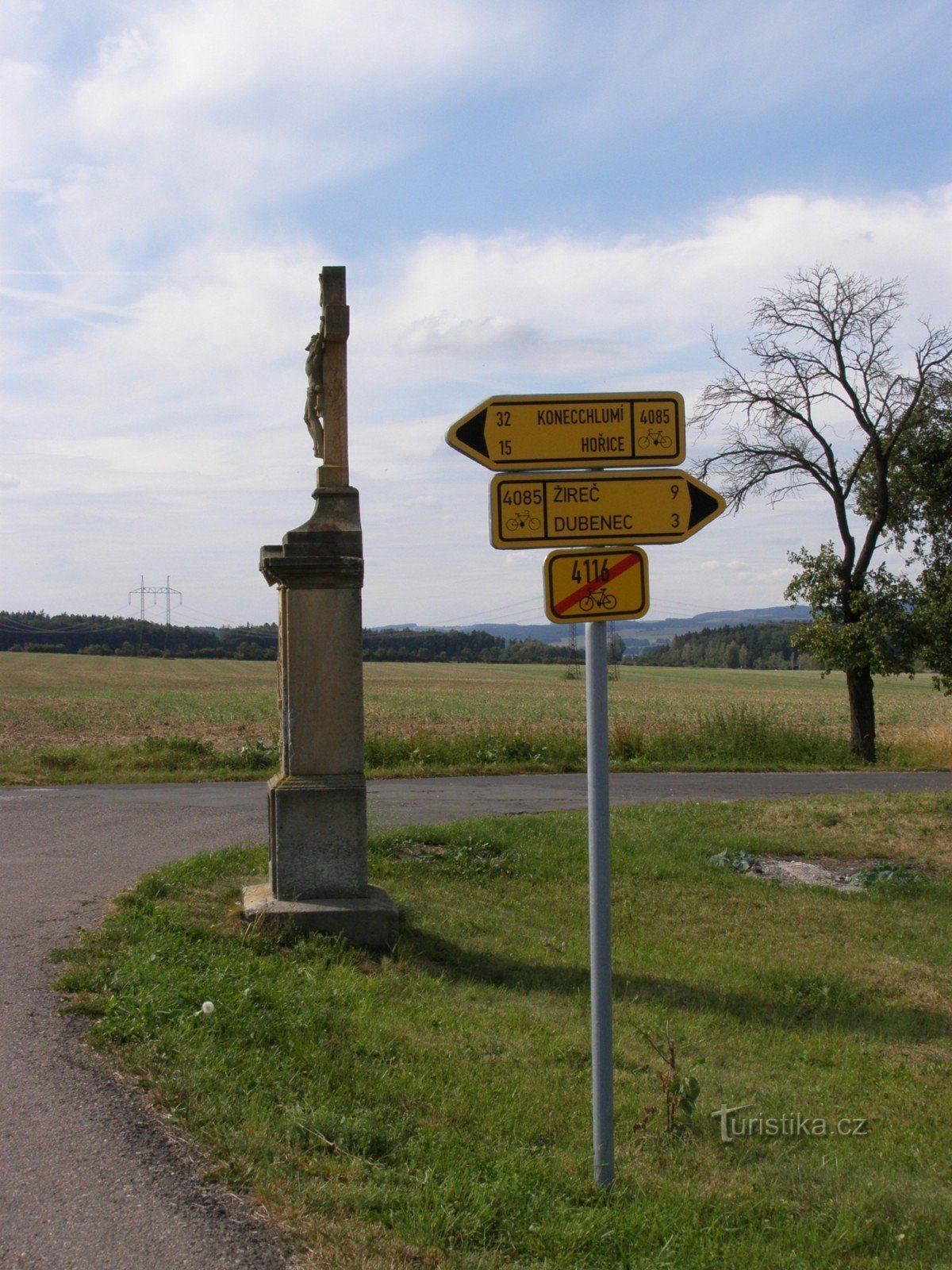 Fahrradwegweiser bei Chotěborek