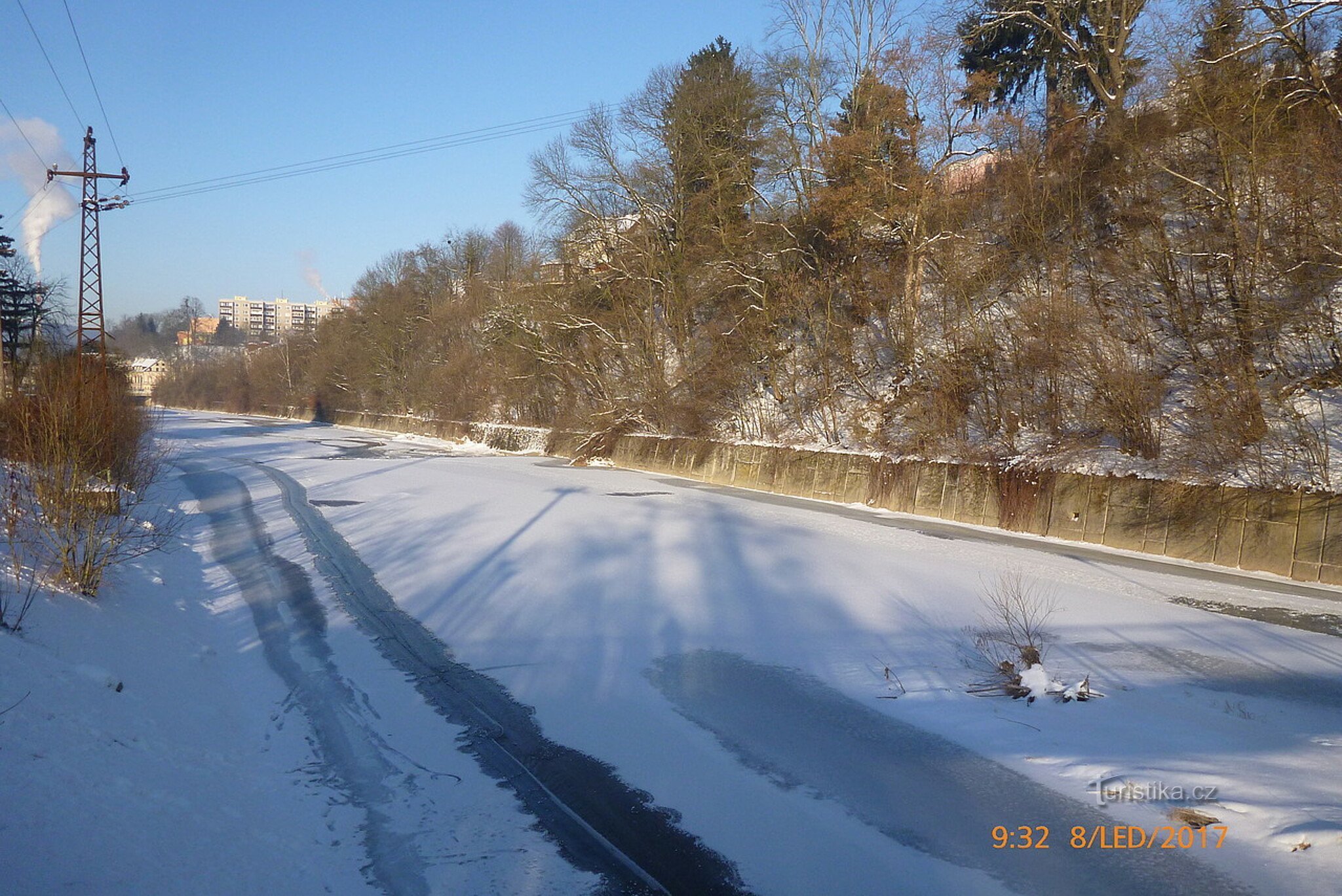 Kolesarska vožnja od Ostravice do Vsetína in končno do Ostrave, III. del, postaja Vsetín.