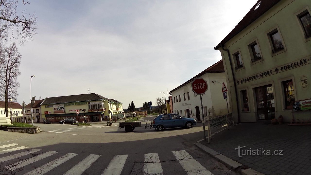 ホルニ プラネ近辺の自転車旅行