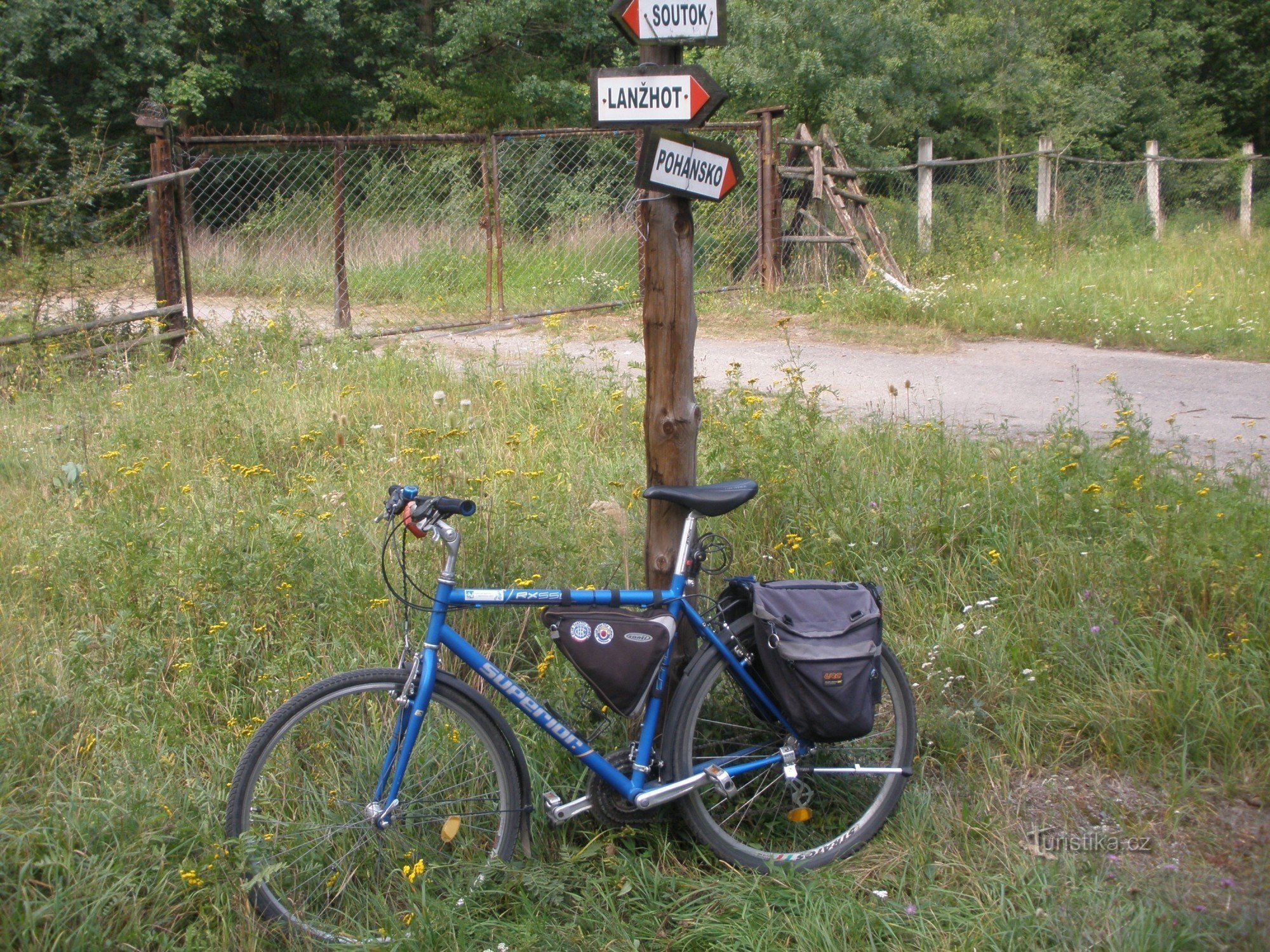 Břeclav から国境までのサイクリング旅行、Soutok 方向、著者: Turista1950