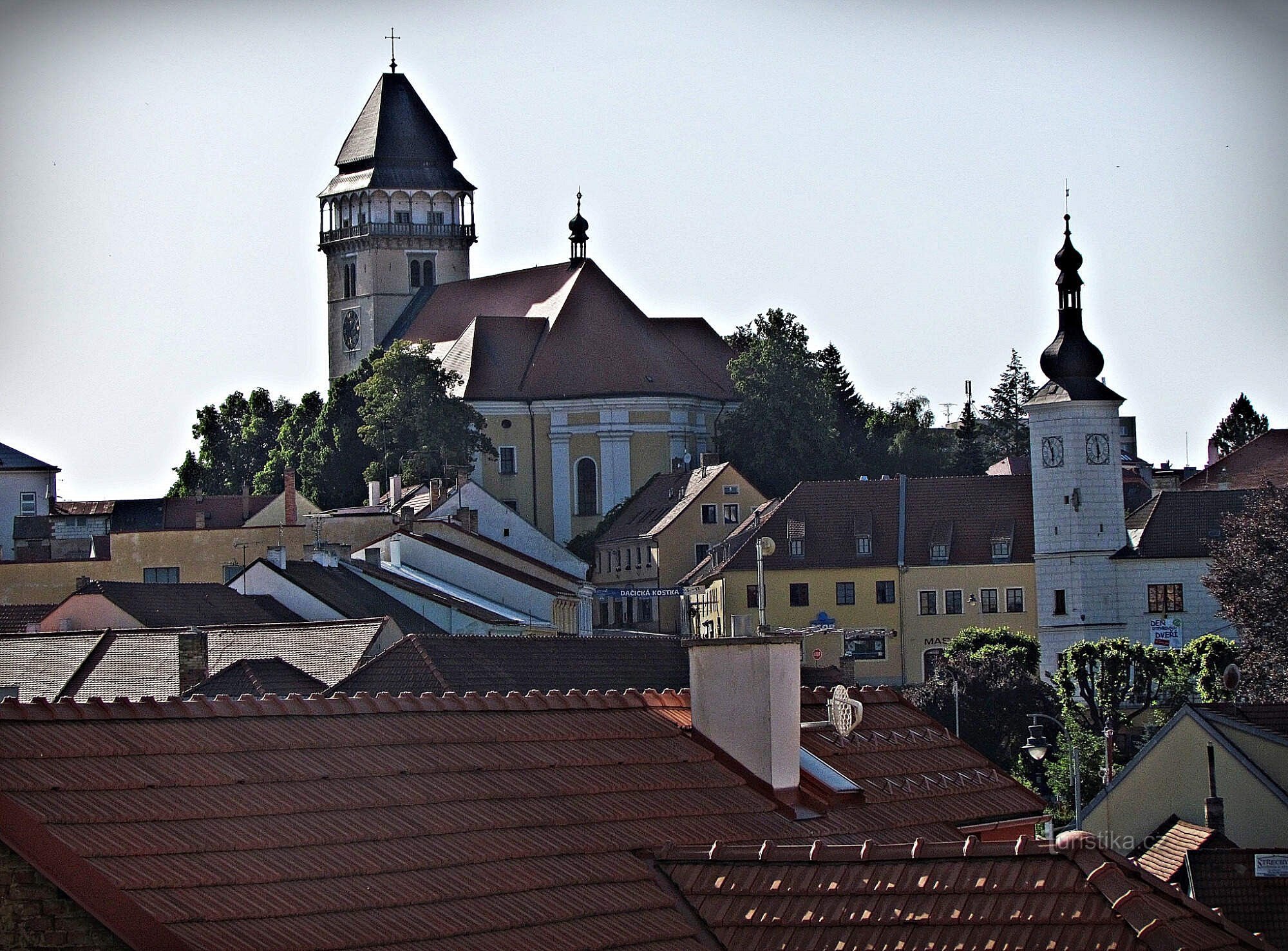 Iglesia de Dačice de San Lorenzo