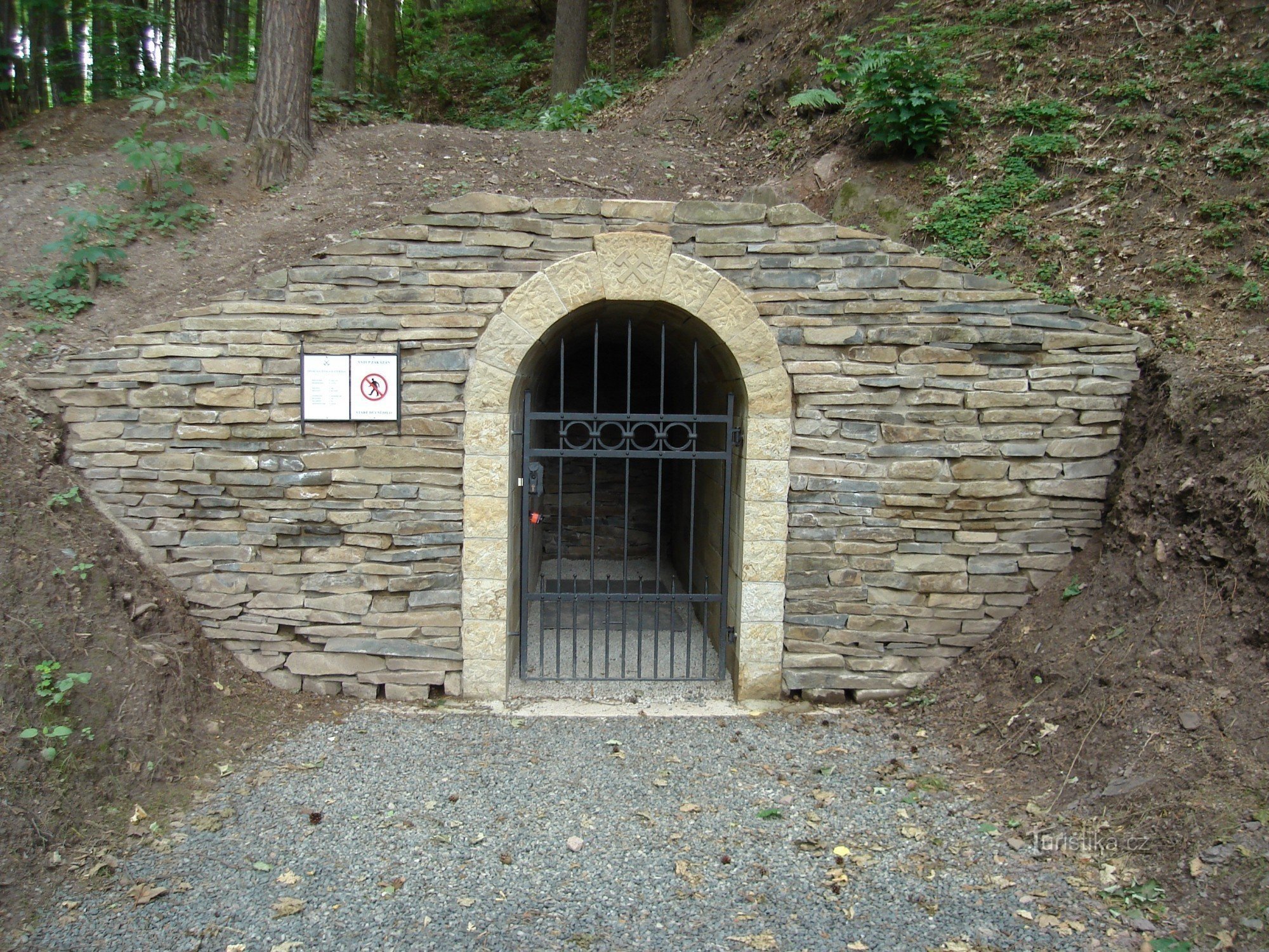 Kateřinas ärftliga tunnel