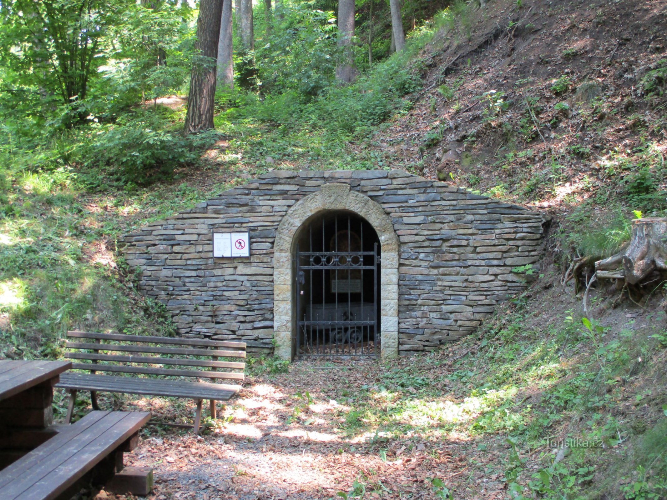 Galeria Patrimoniului Kateřina (Malé Svatoňovice, 5.6.2019)