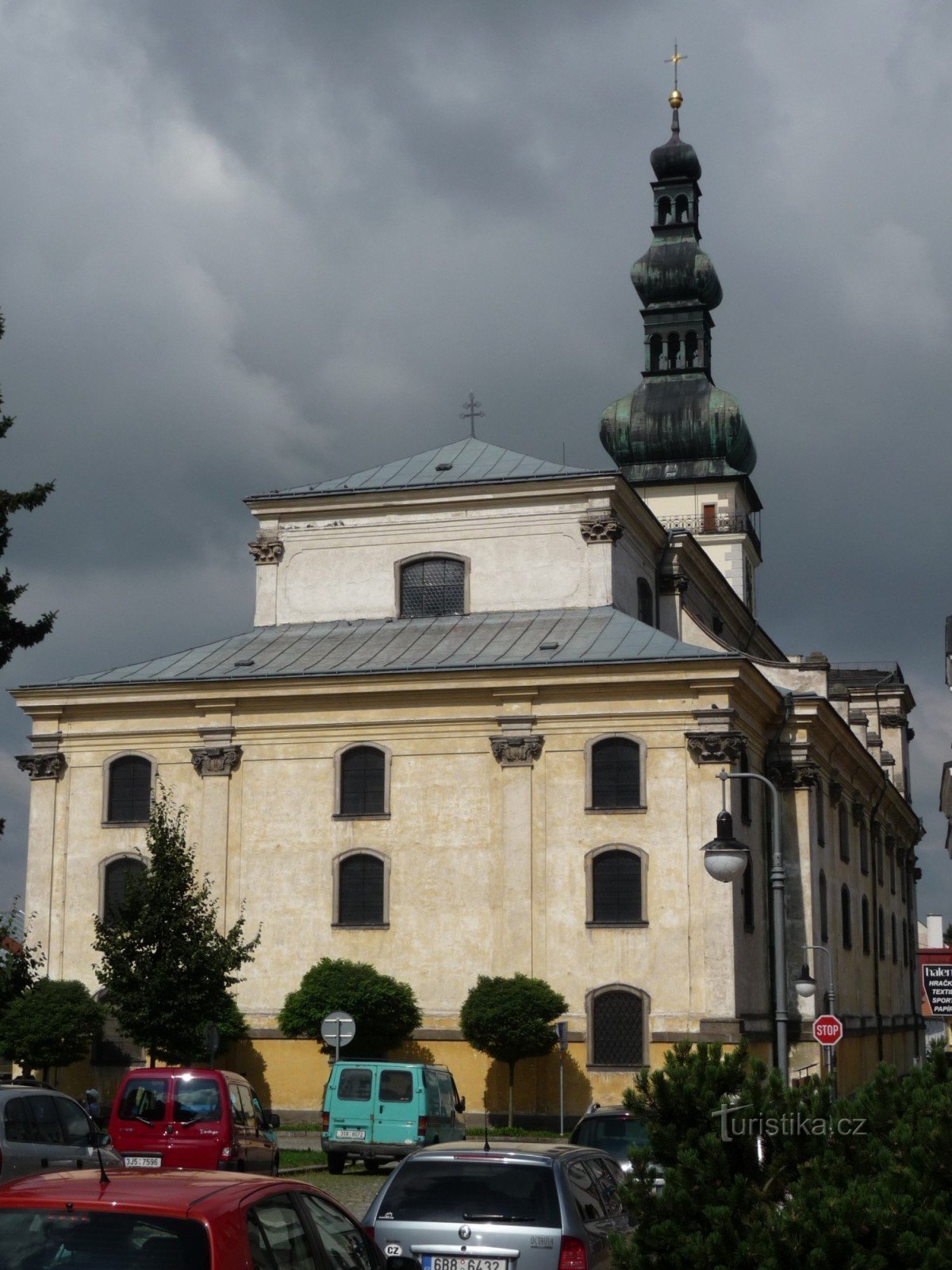 Dekanijska cerkev Marijinega vnebovzetja