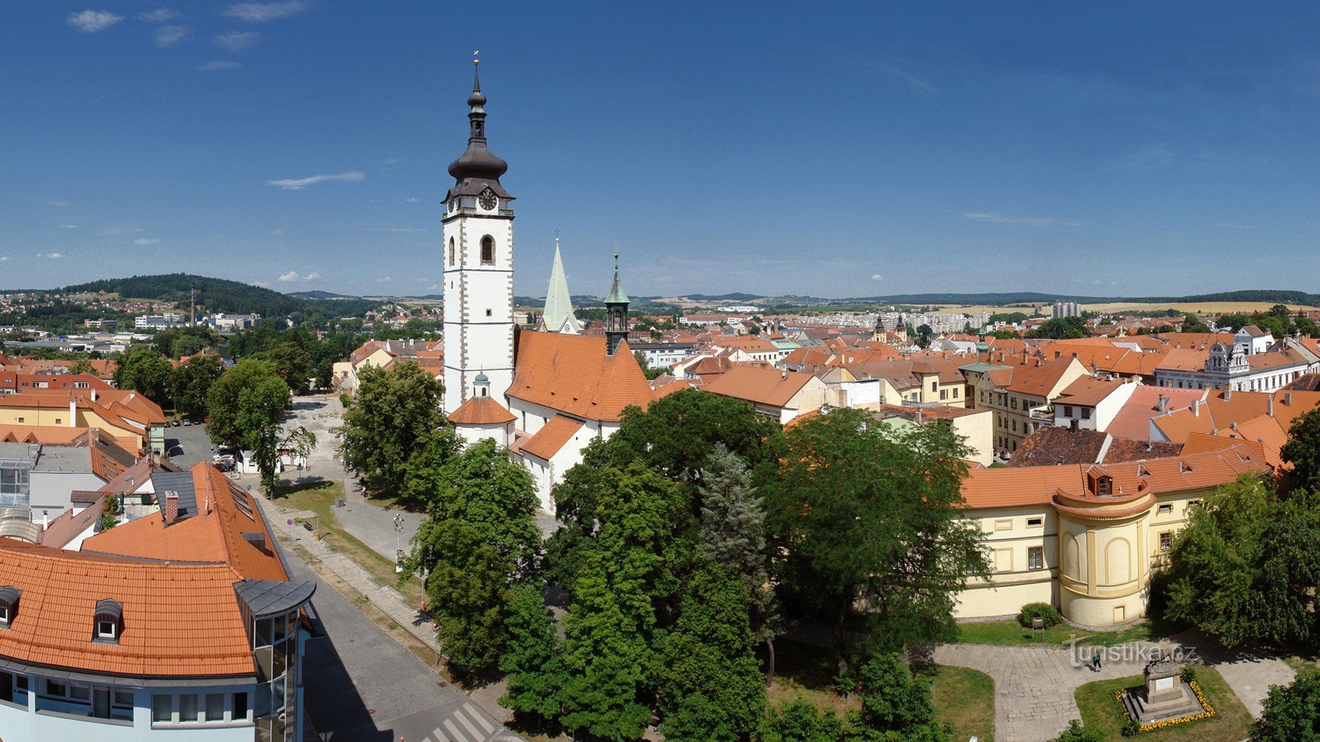 Dean's Church of the Christmas of the Virgin Mary