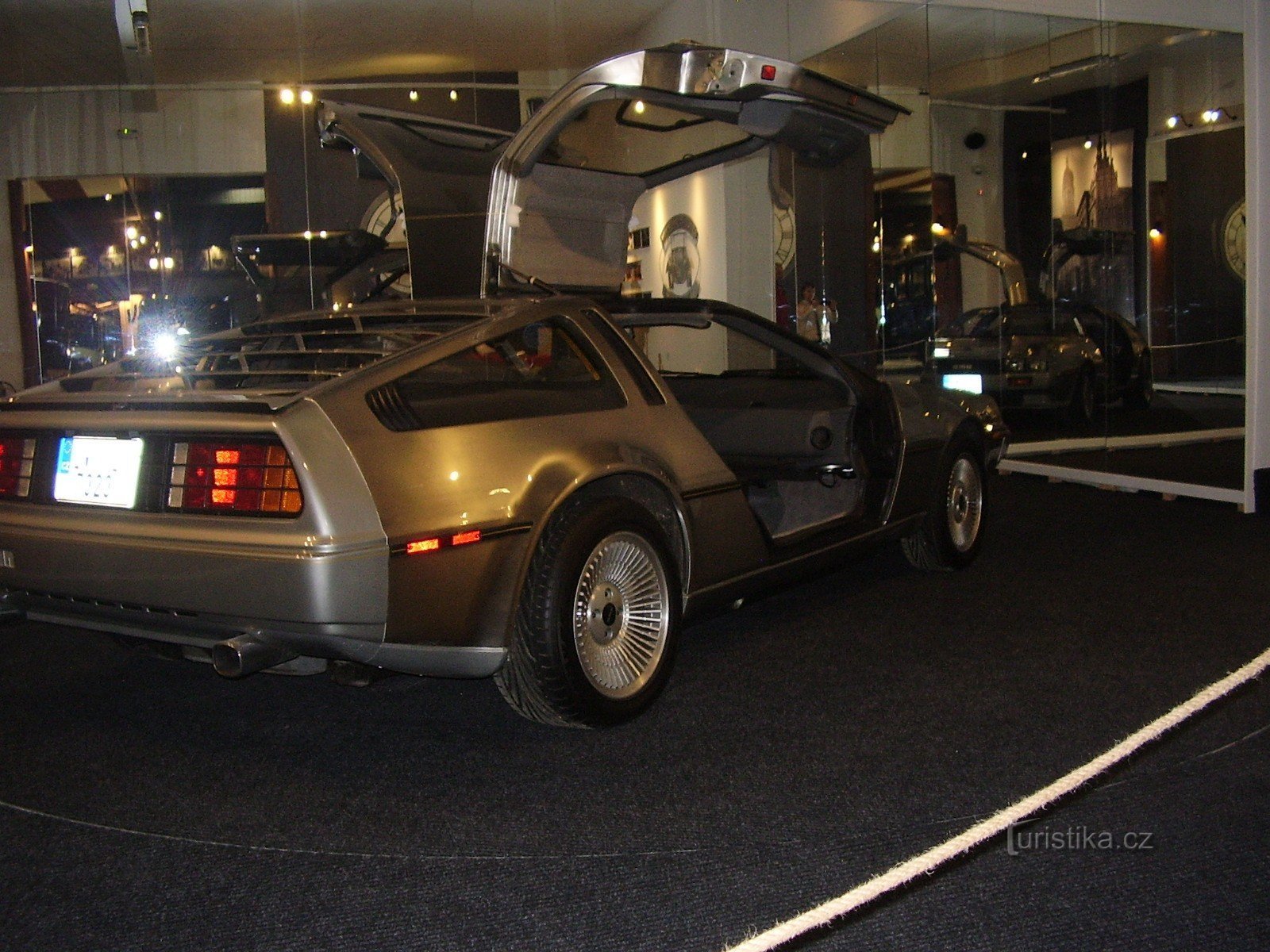 DeLorean GMC-12 TURBO 1982