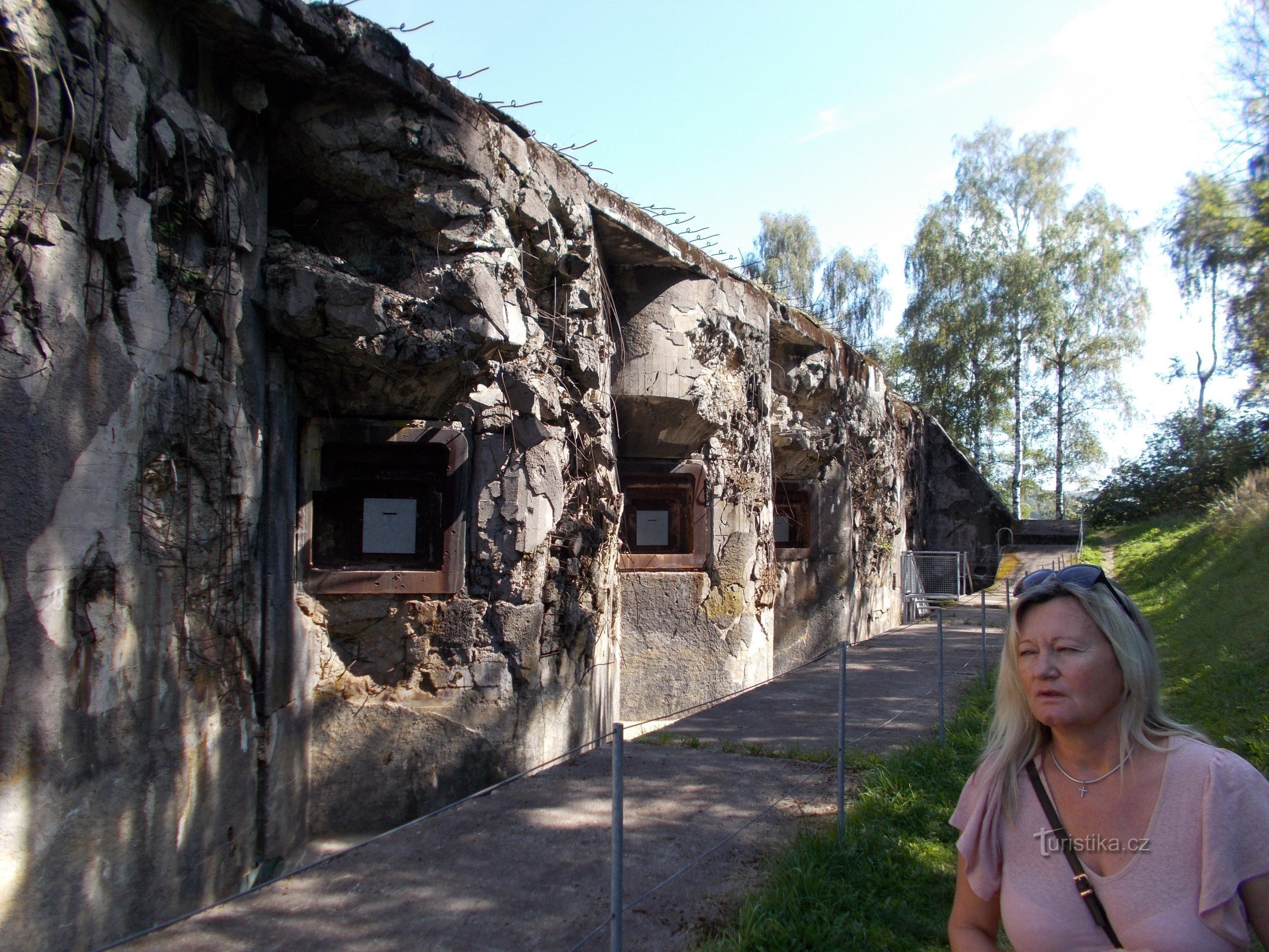 Artillery hut on the slope