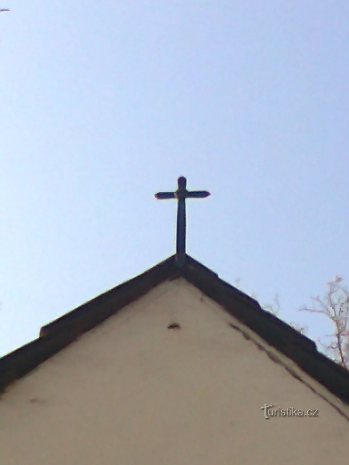 detaliu al capelei - cruce latină