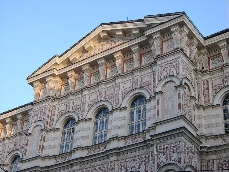 Detaliu al fațadei de pe strada Vodičkova