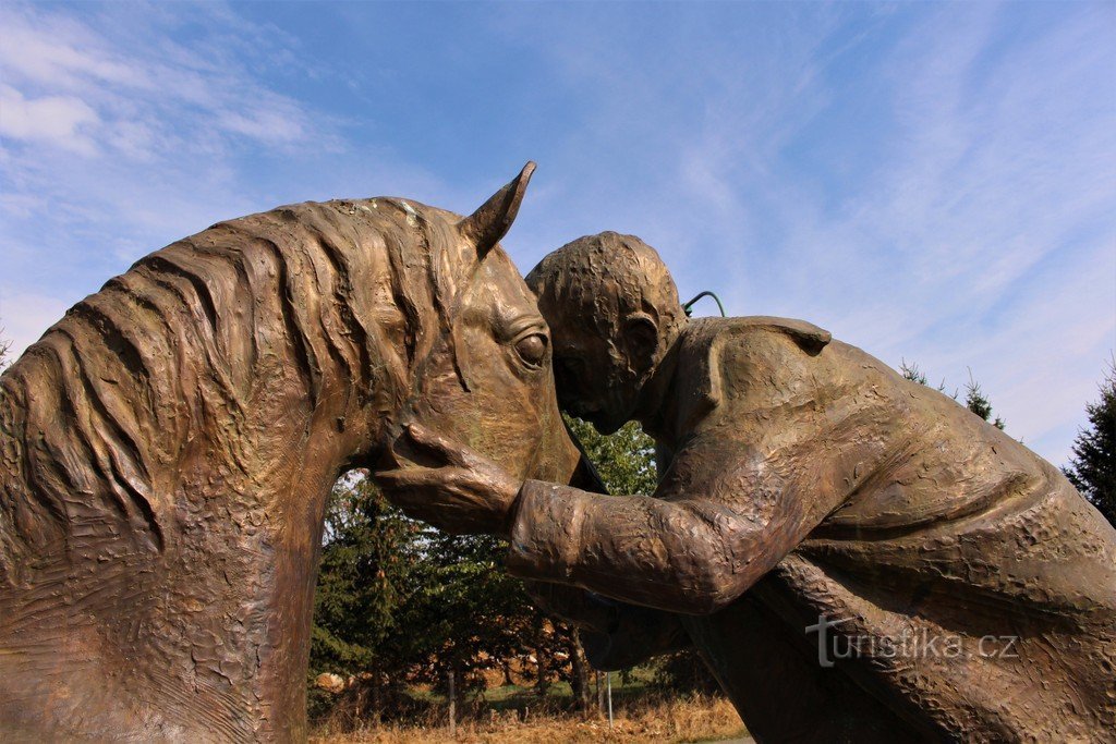 Détail de la sculpture