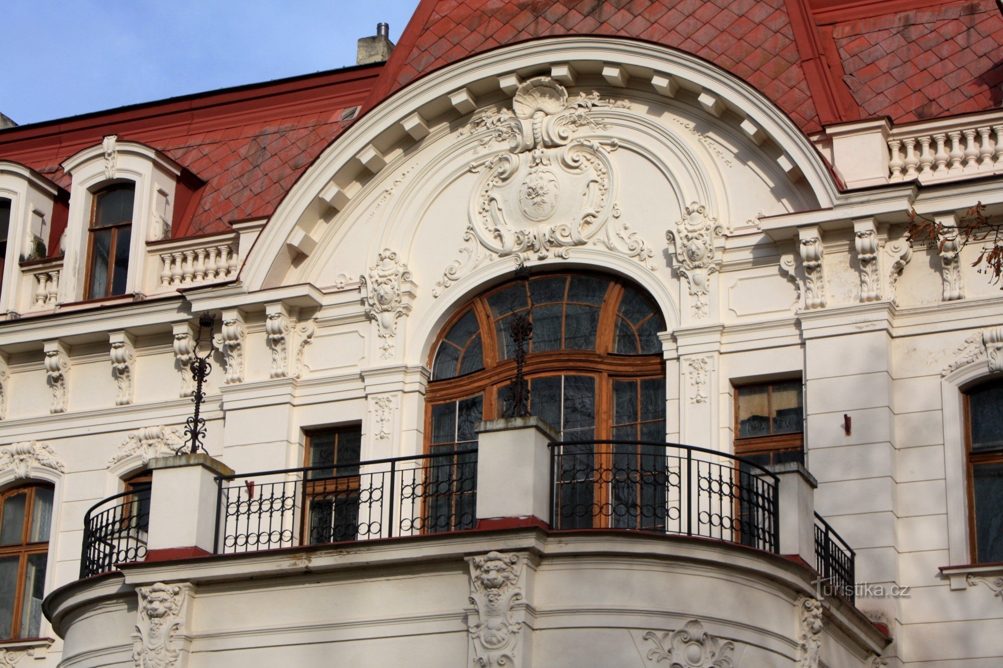 Détail de la façade d'entrée