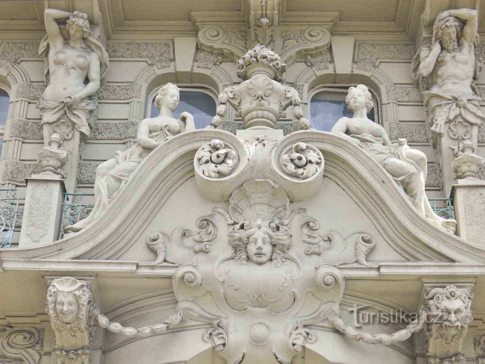 decoration detail