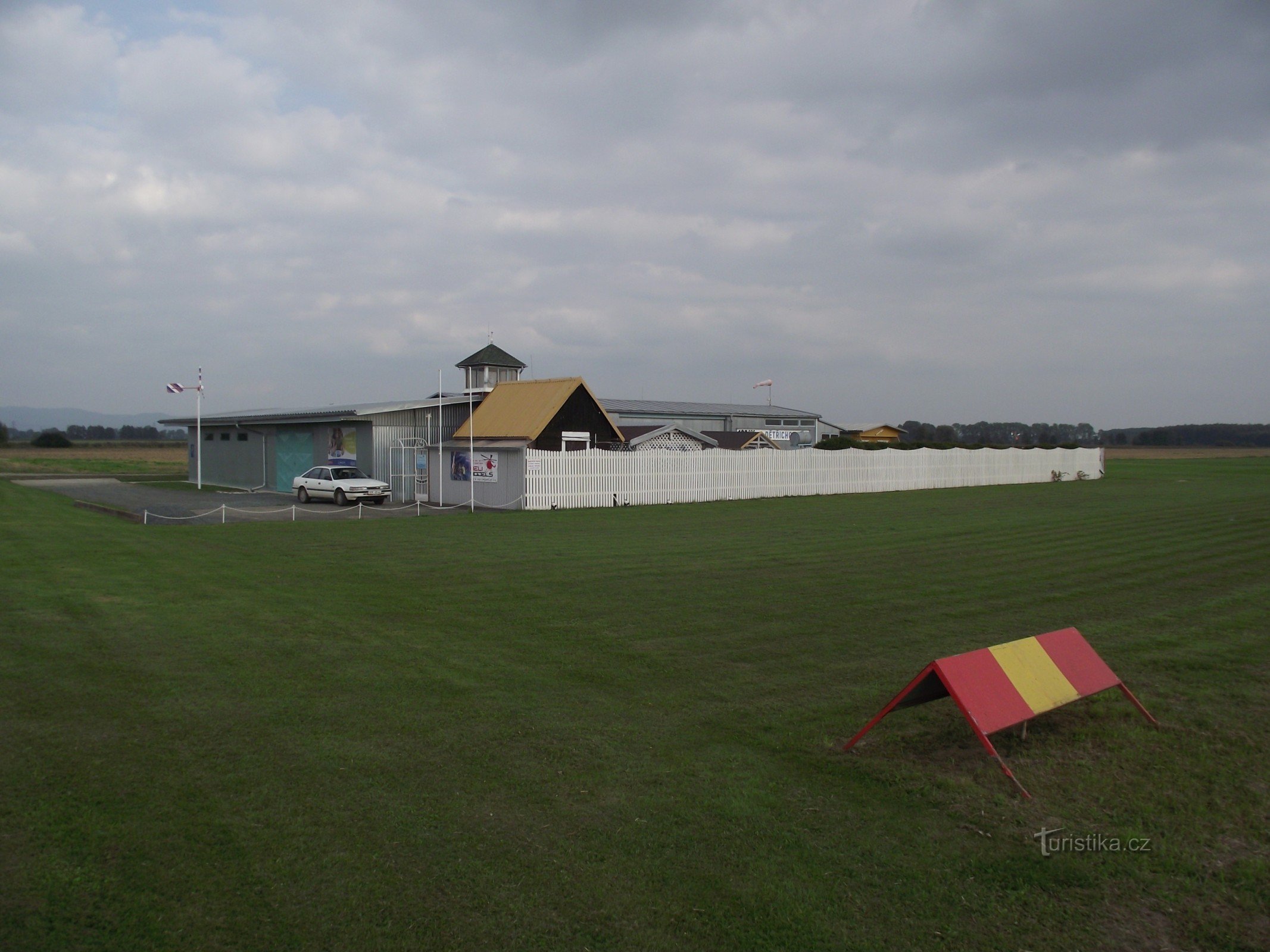 Dětřichov (perto de Uničov) – aeroporto de Oáza