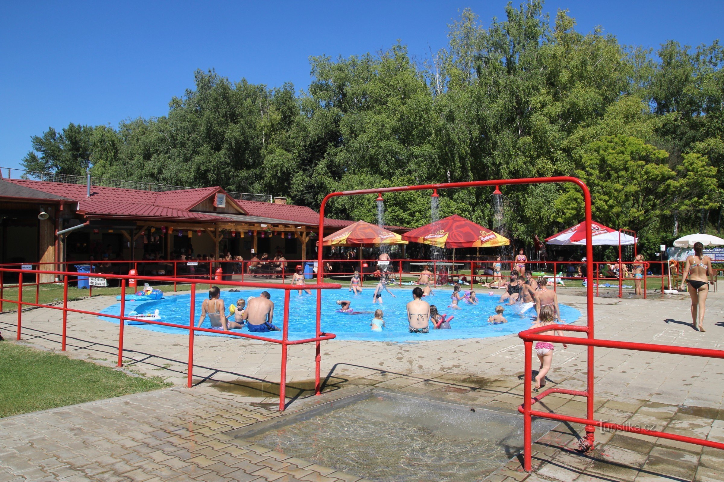 Piscina infantil