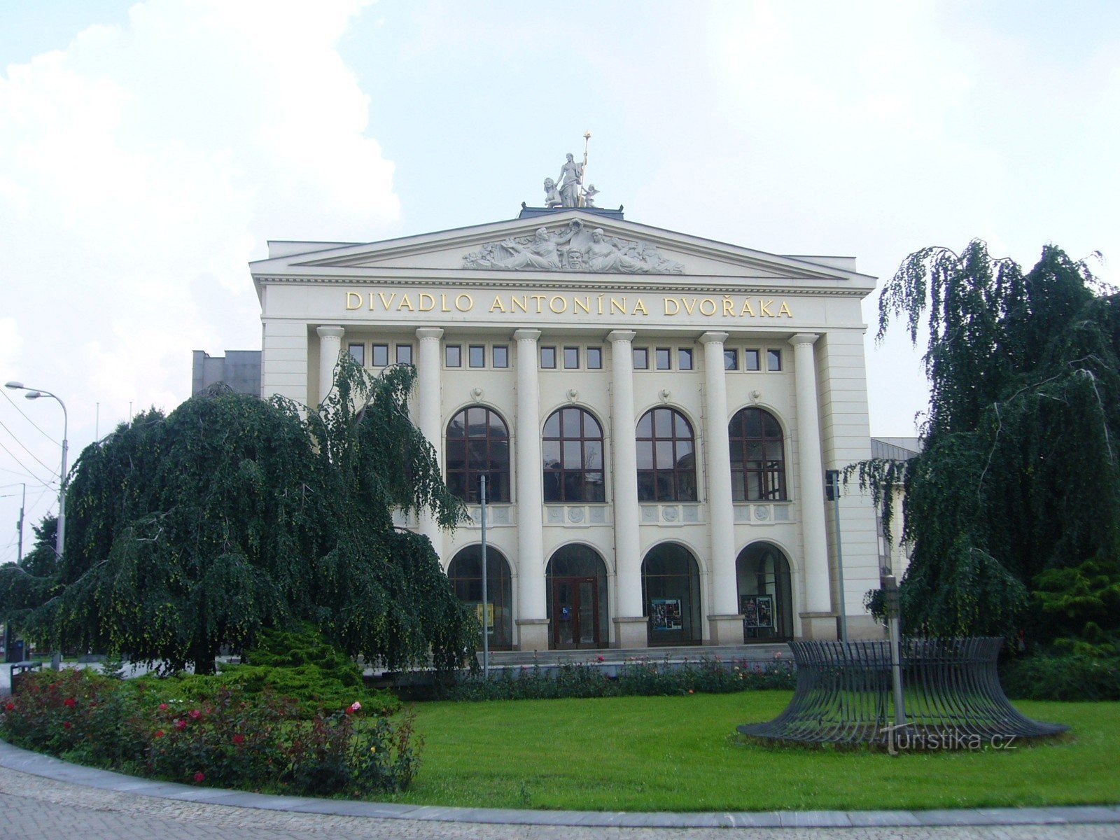 Teatro Antonín Dvořák