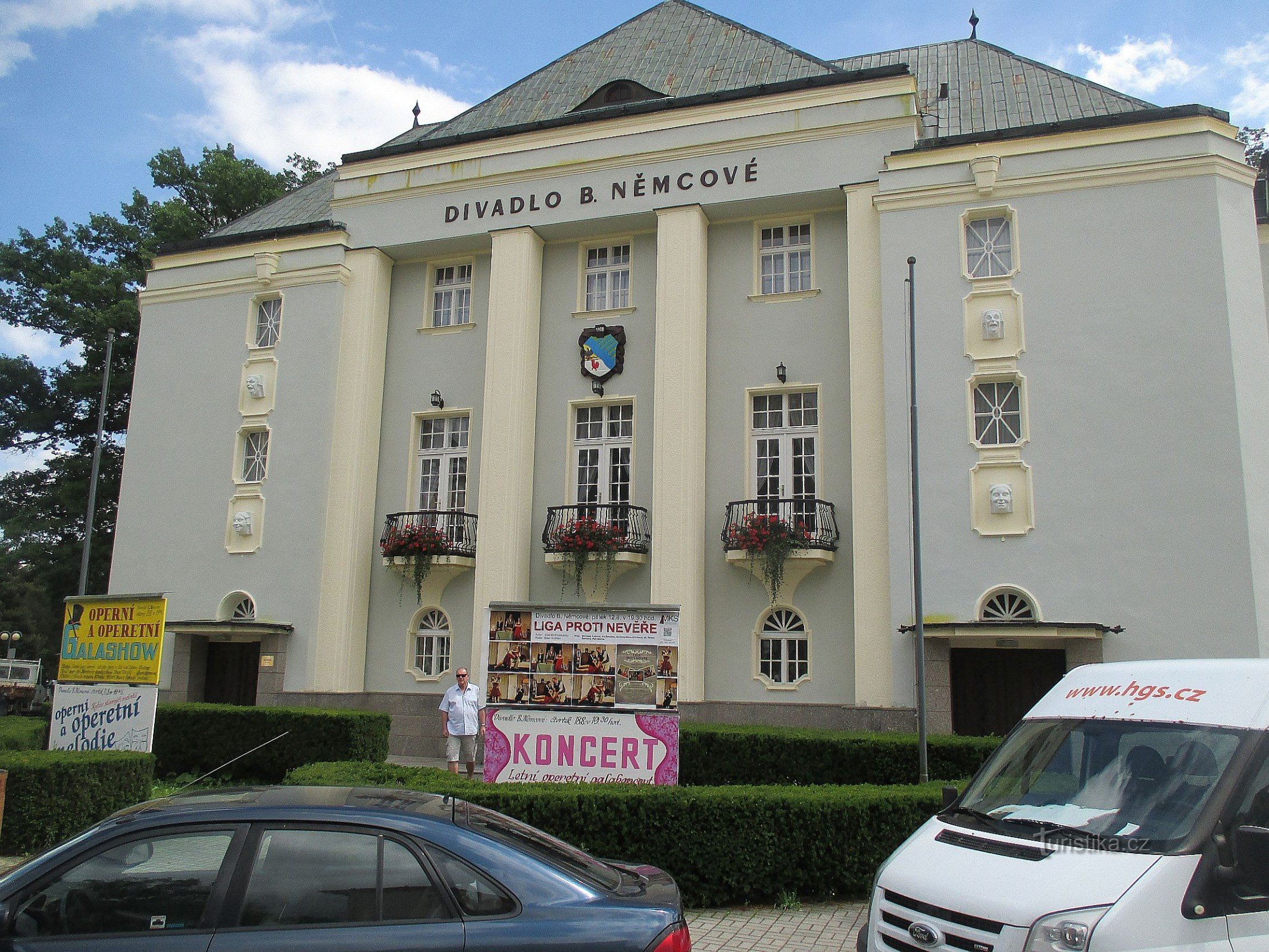 Bozena Němcova 剧院
