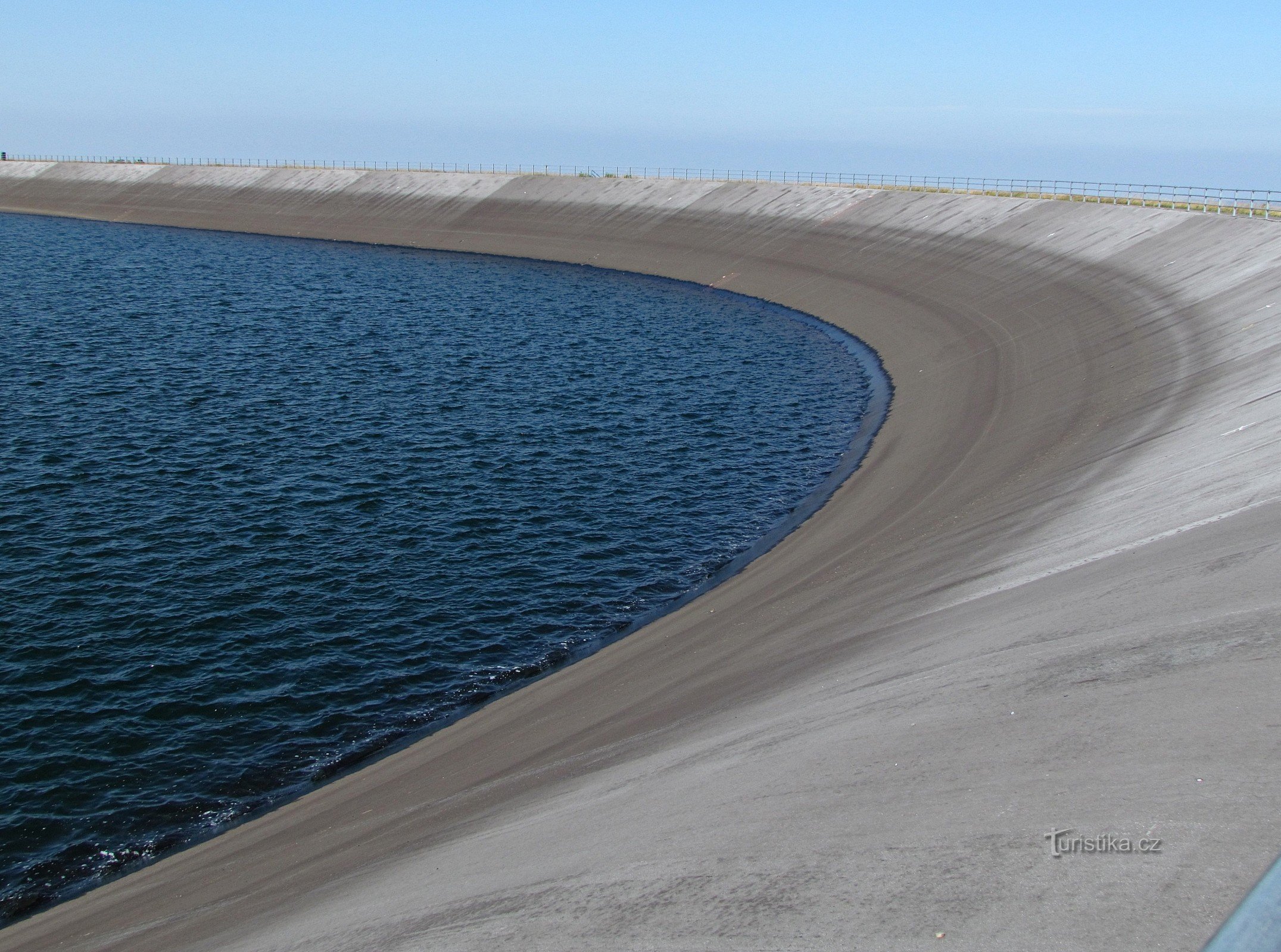 Dlouhé Stráné - oberer Stausee und Aussicht