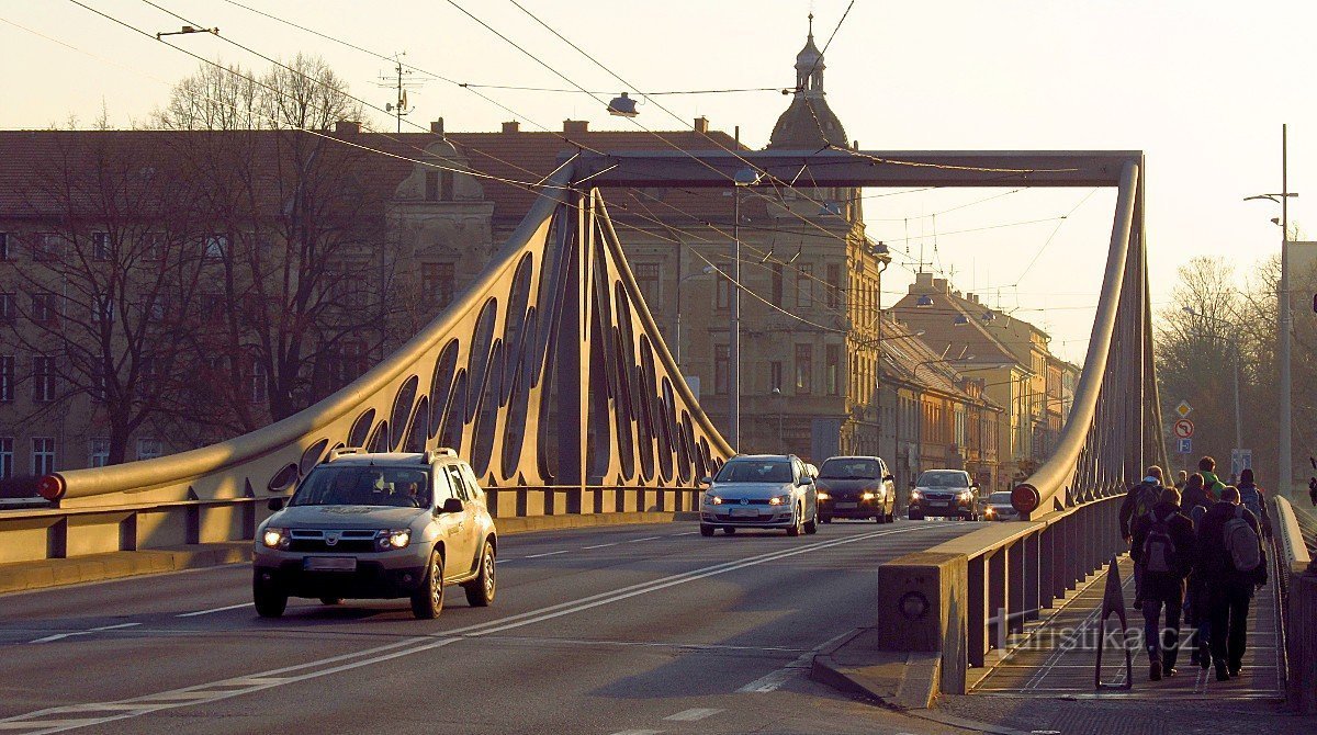 チェスケー・ブジェヨヴィツェの長い橋