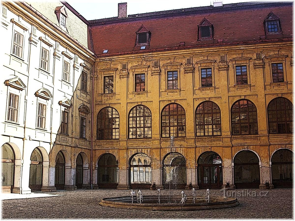 To the castle in Holešov