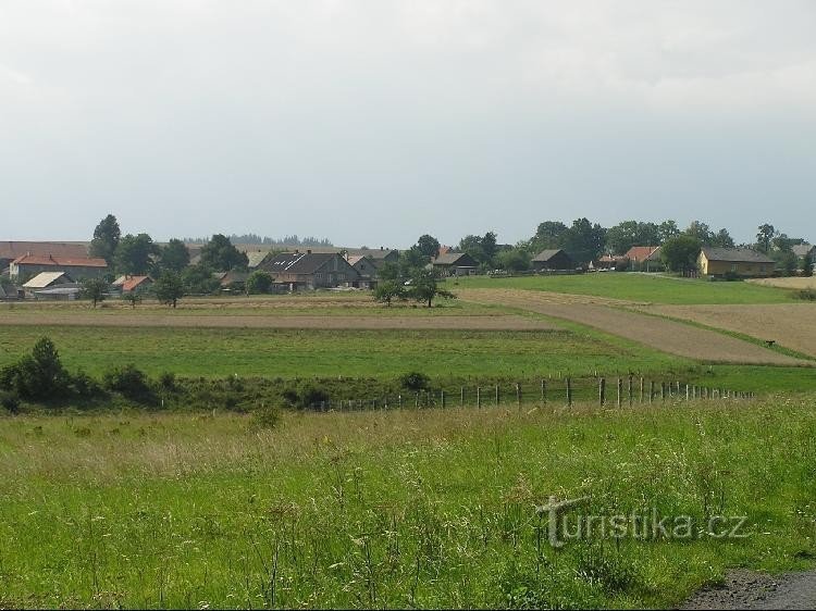 Dobešov: Dobešov - widok na wieś