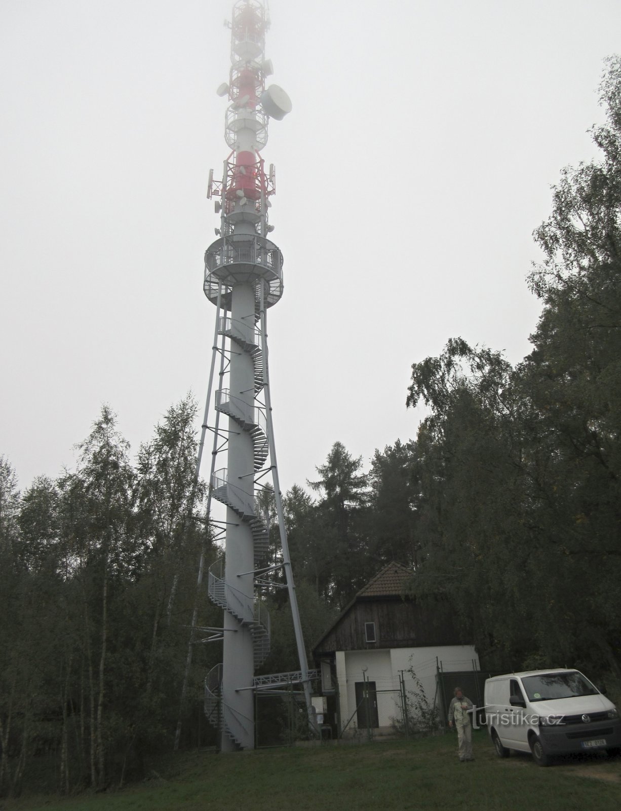 Dobev - Velký Kamýk uitkijktoren (bij Písek)