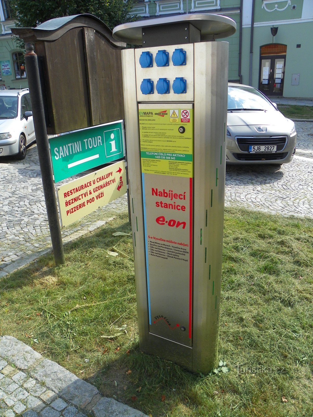 Elcykelladestation Žďár nad Sáz – Det gamle rådhus