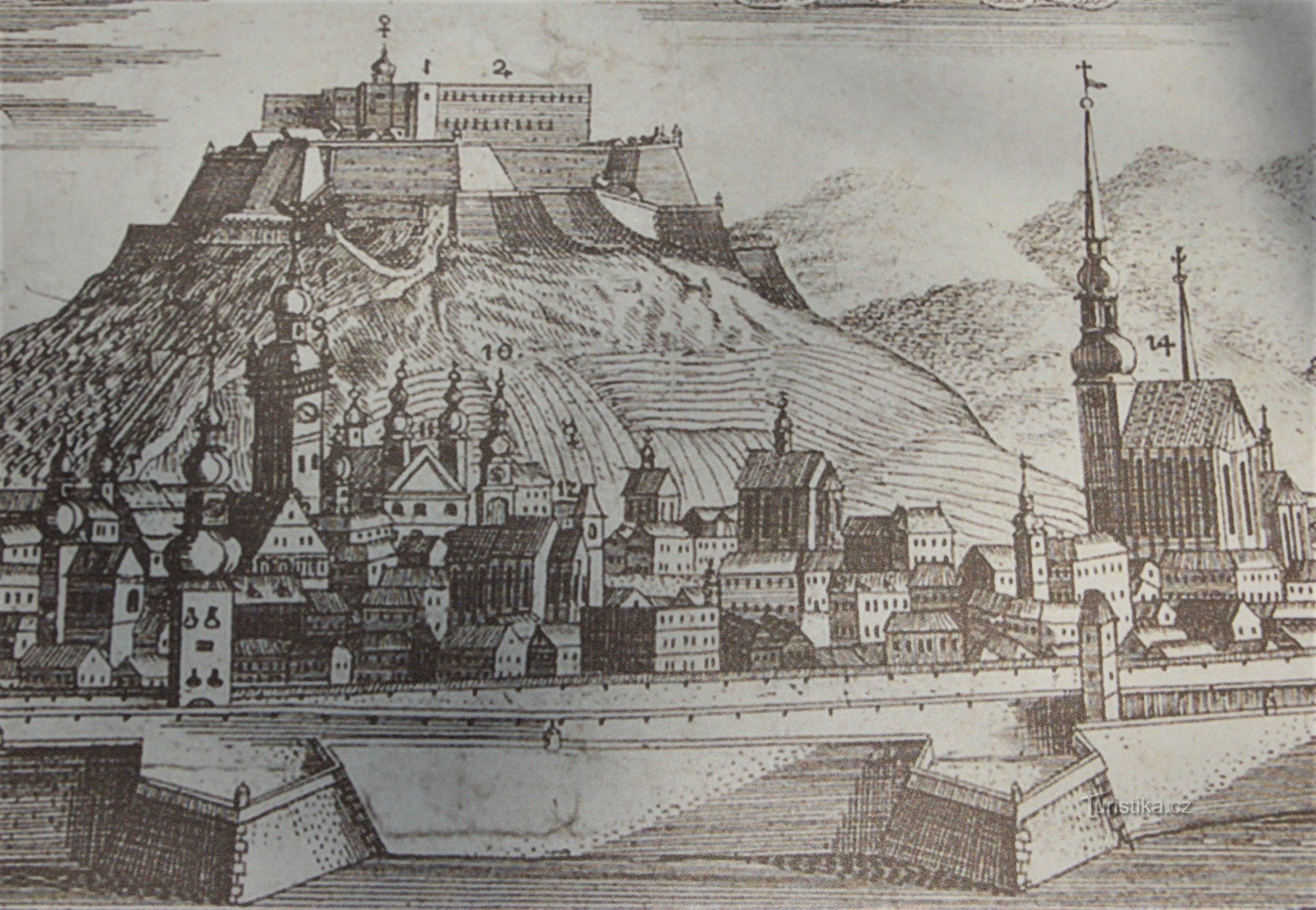 1700 年のブドウ畑のある城の丘の現代的な図面