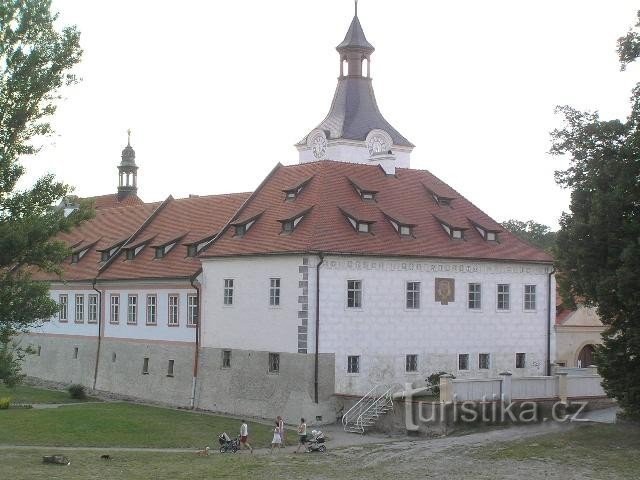 Dobřichovice