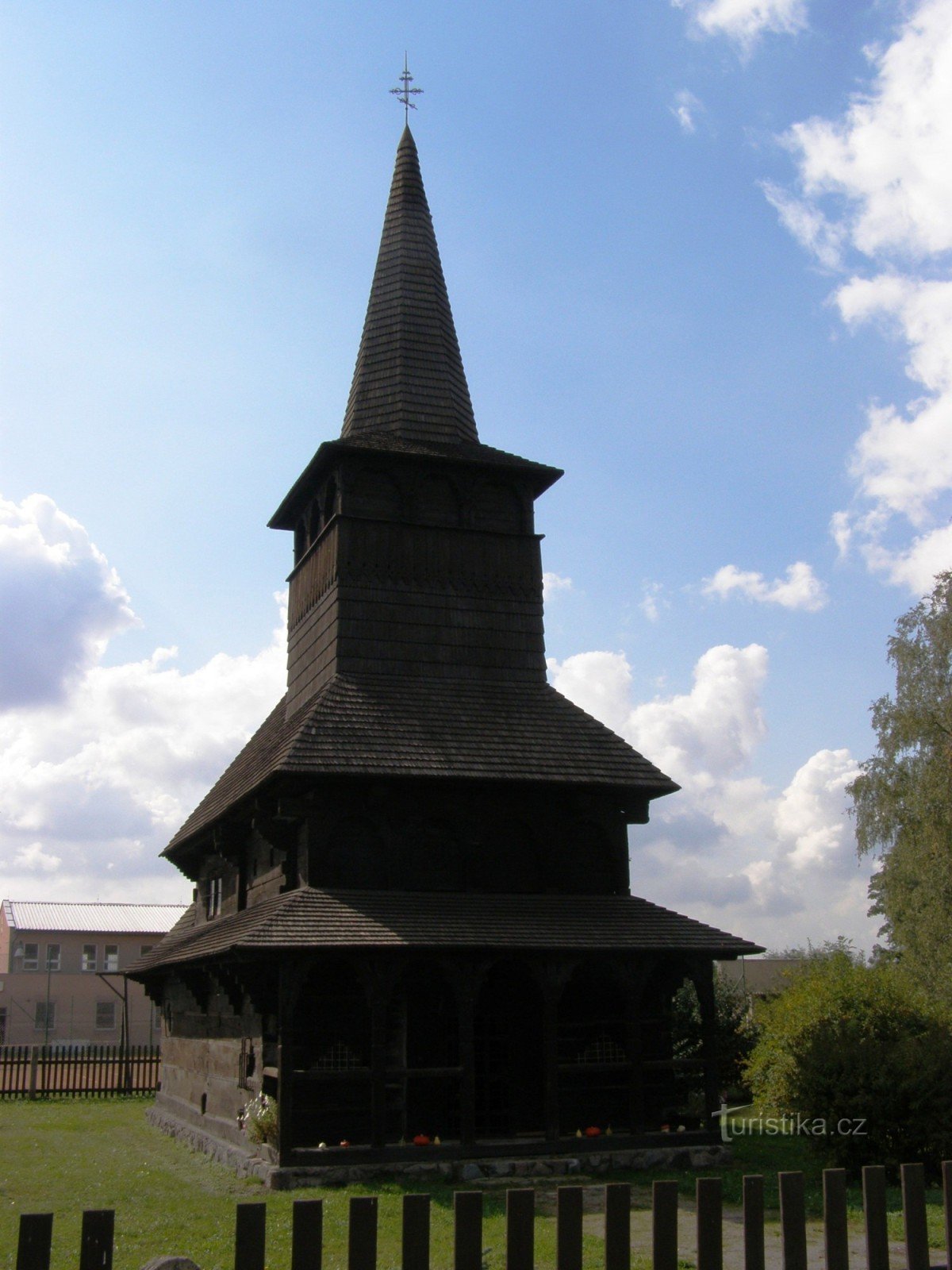 Dobříkov - drewniany kościół Wszystkich Świętych