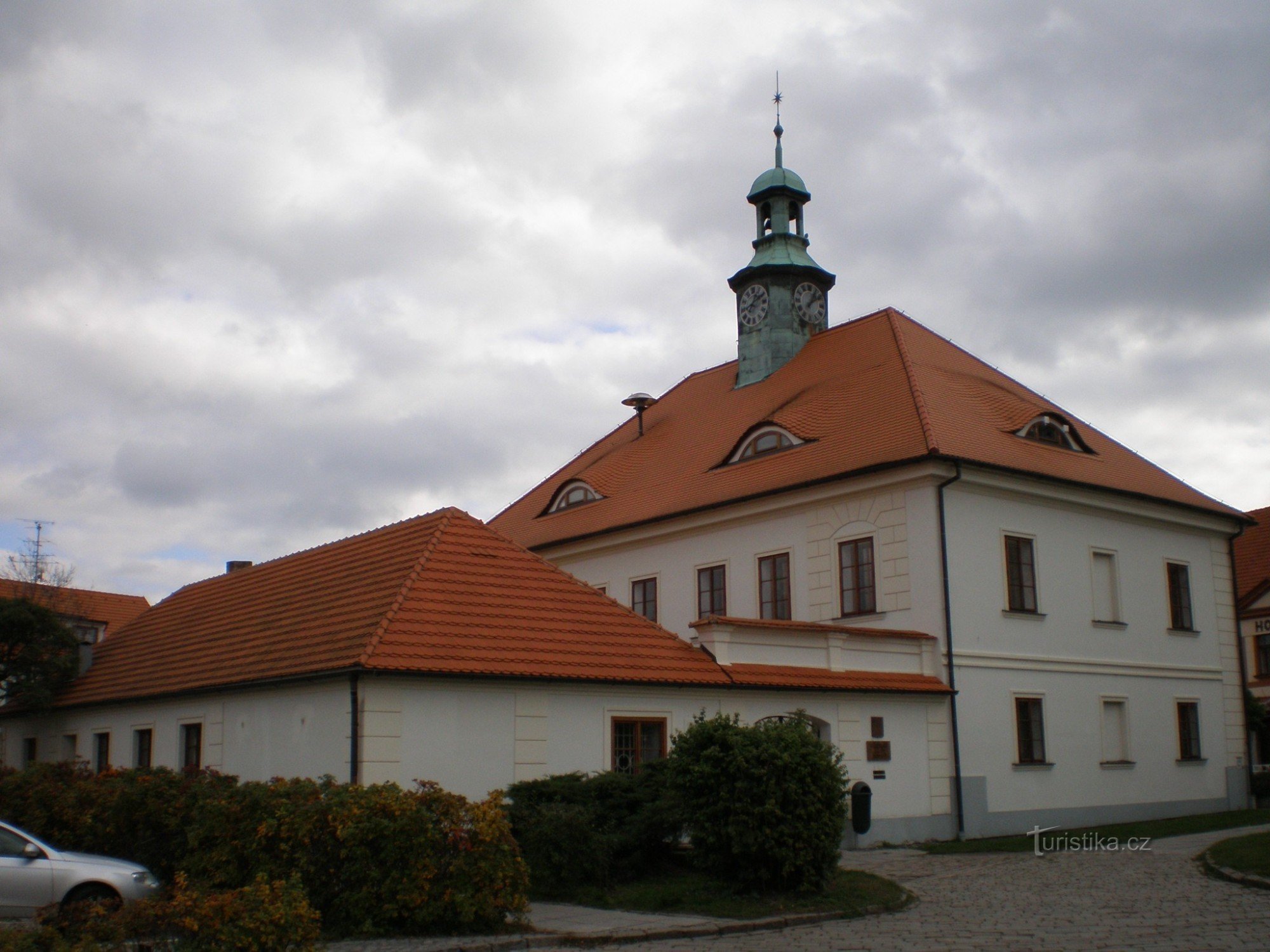 Dobriš - Rathaus