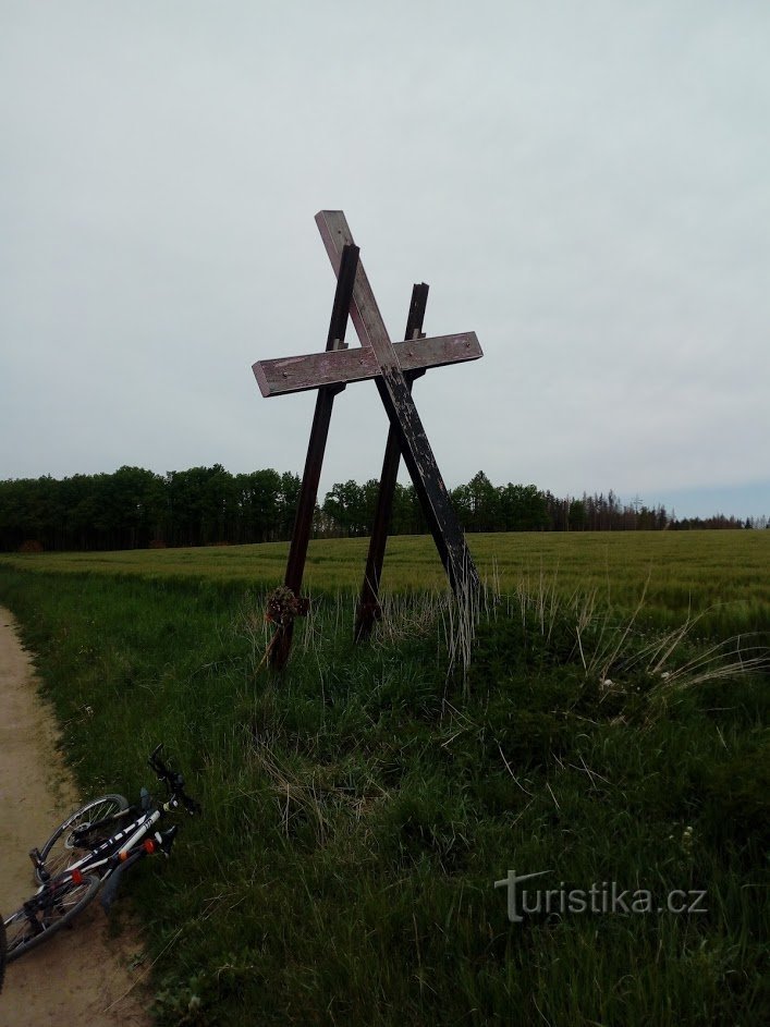 monumento dobronin