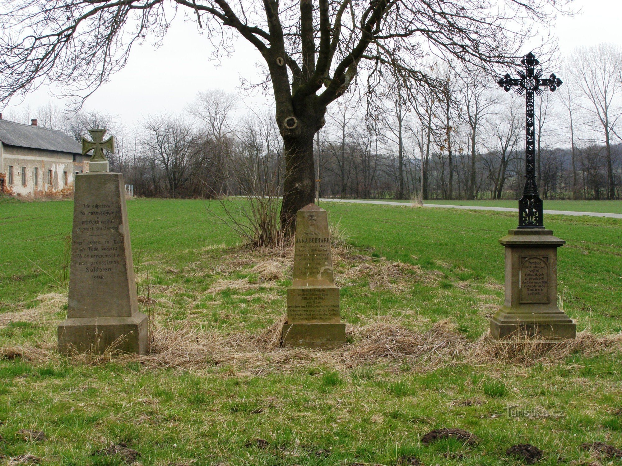 Dohalice - monuments de la bataille de 1866 au silo