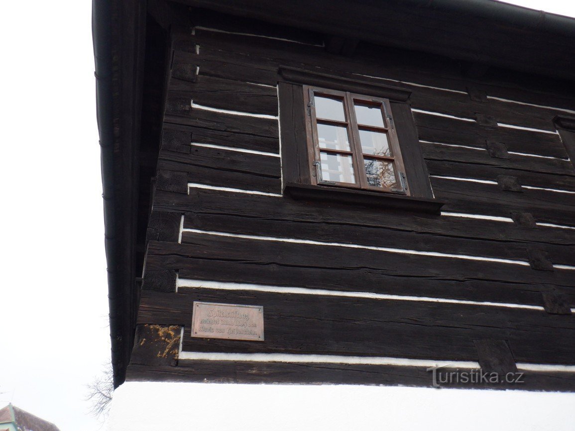 Doksy - Pomnik i Muzeum Karola Hynka Mácha .a