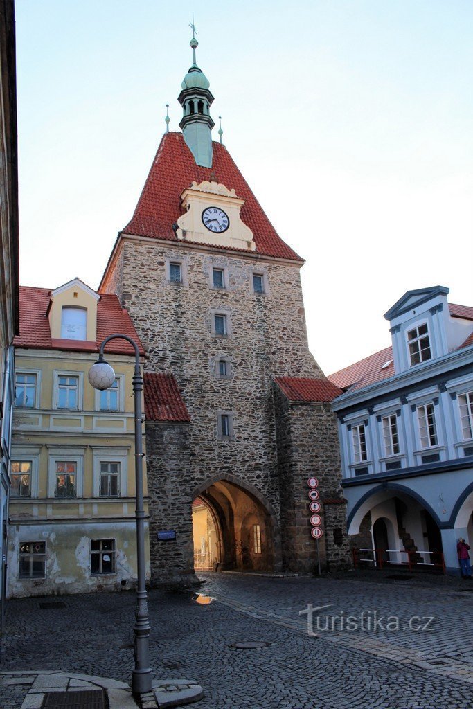 Lower gate, view from the square