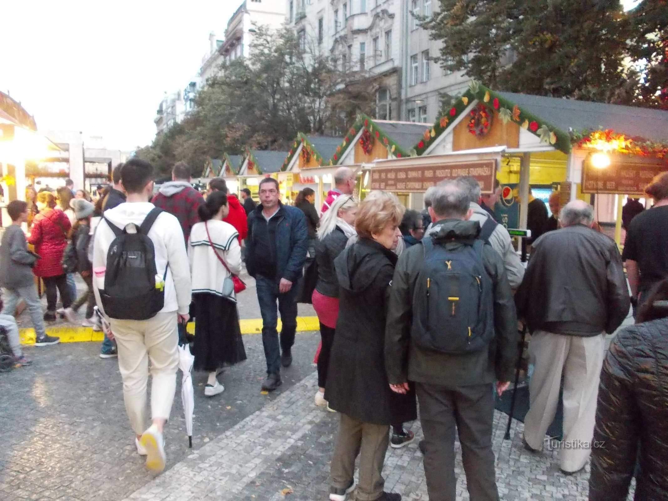 a parte inferior da Praça Venceslau