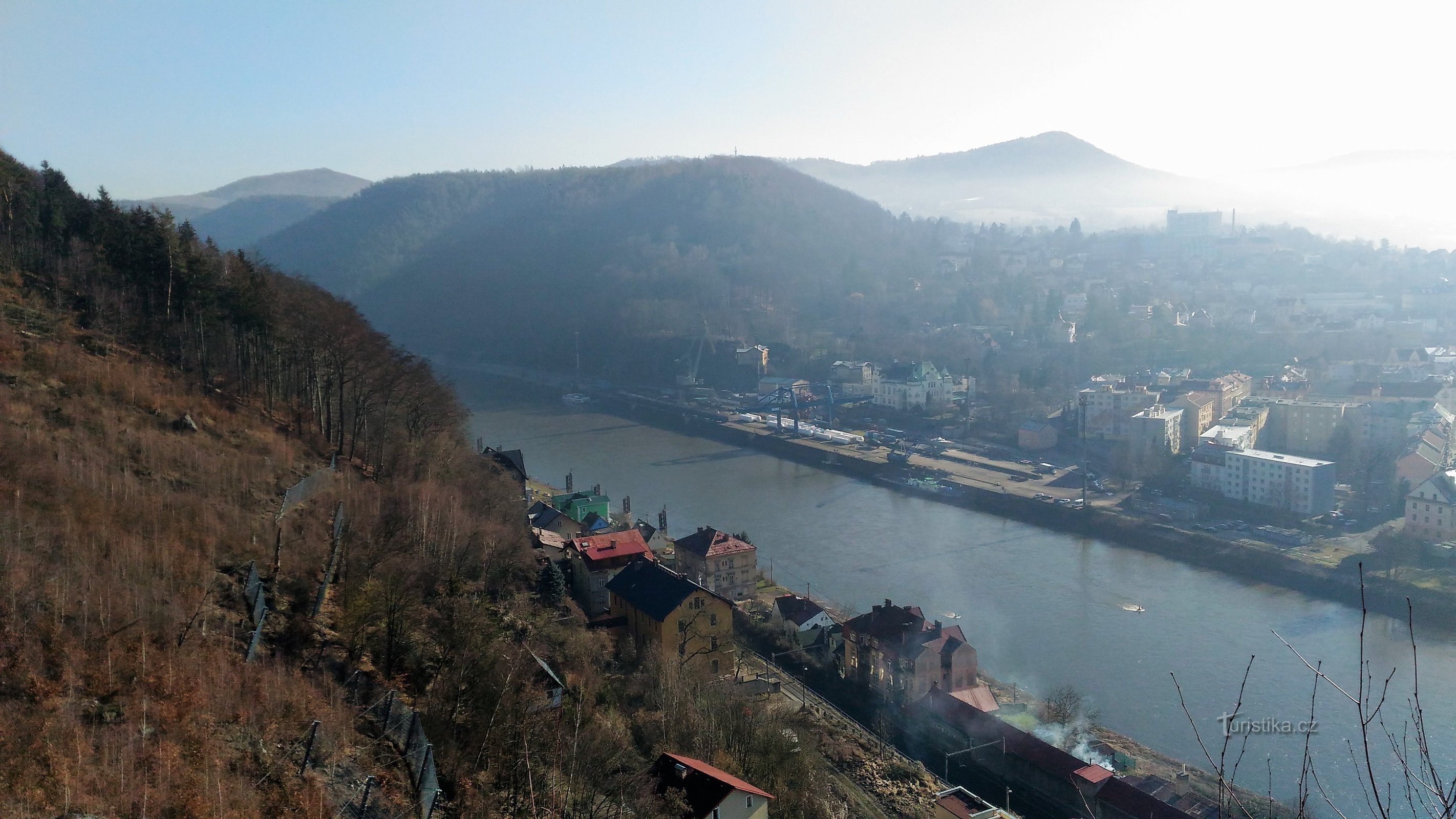 Razgledna točka Spodnja in Zgornja Elba.