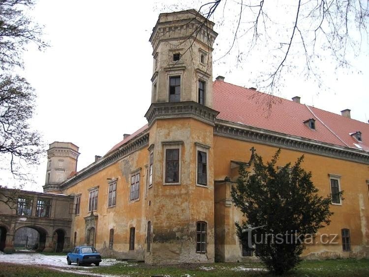 Dolní Beřkovice: Blick von Nordwesten