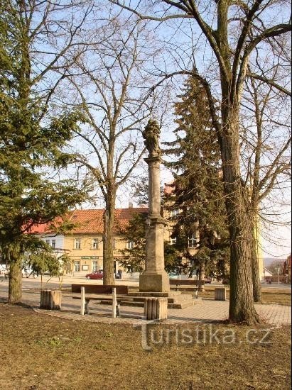 Dolní Bousov - Marian kolumn