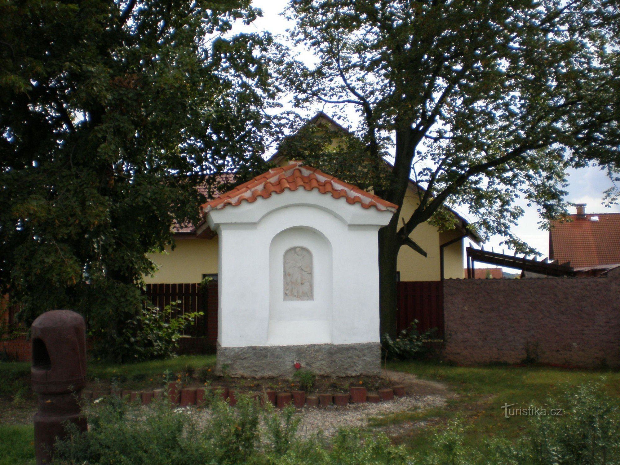 Dolní Břežany - chapelle