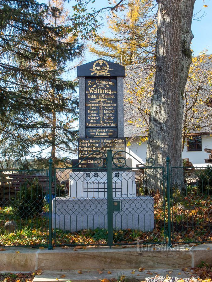 Dolní Hedeč – Monument fra Første Verdenskrig